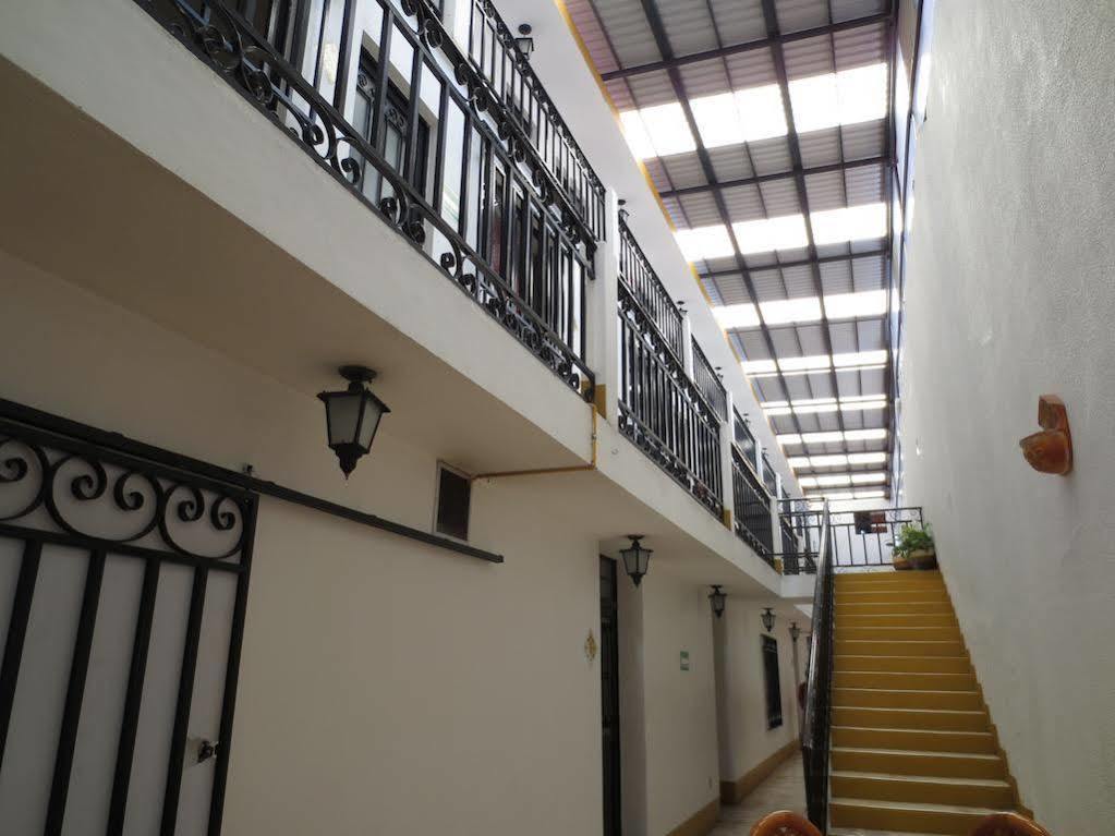 Hotel Meson De Carolina Queretaro Exterior photo